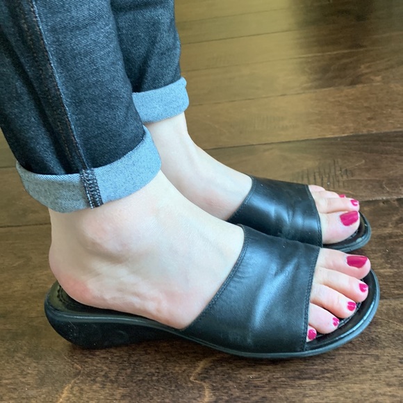 NINE WEST Leather Short Wedge Sandals Size 7 - Picture 16 of 16